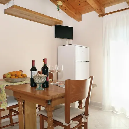 Adriana Casa Vacanze Mare Etna Sicilia Apartment *